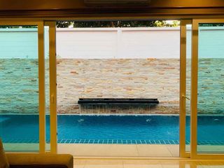 À louer 4 chambres villa à Bang Lamung, Chonburi