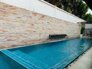 À louer 4 chambres villa à Bang Lamung, Chonburi