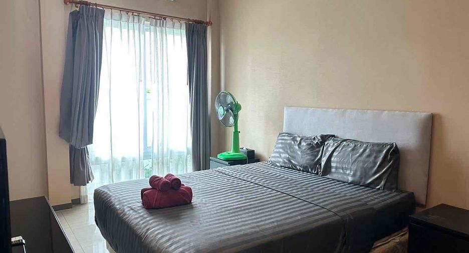 For rent 3 bedrooms villa in East Pattaya, Pattaya