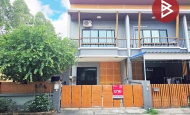 For sale 3 bedrooms townhouse in Ban Bueng, Chonburi