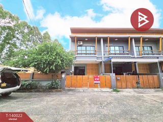 For sale 3 bedrooms townhouse in Ban Bueng, Chonburi