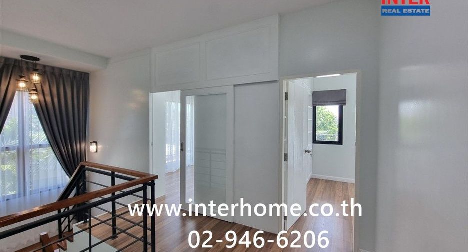 For sale 4 bedrooms house in Sai Mai, Bangkok