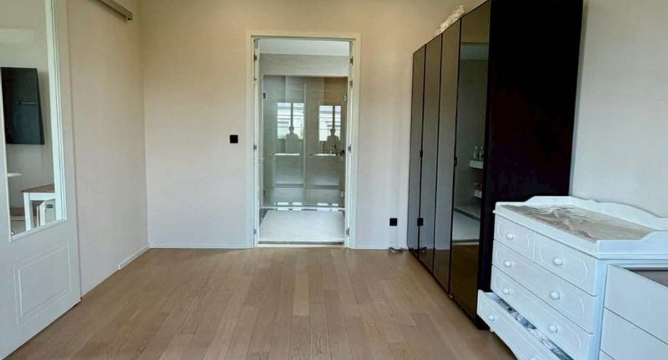 Villa zum Kauf mit 4 Zimmer in Bang Lamung, Chonburi