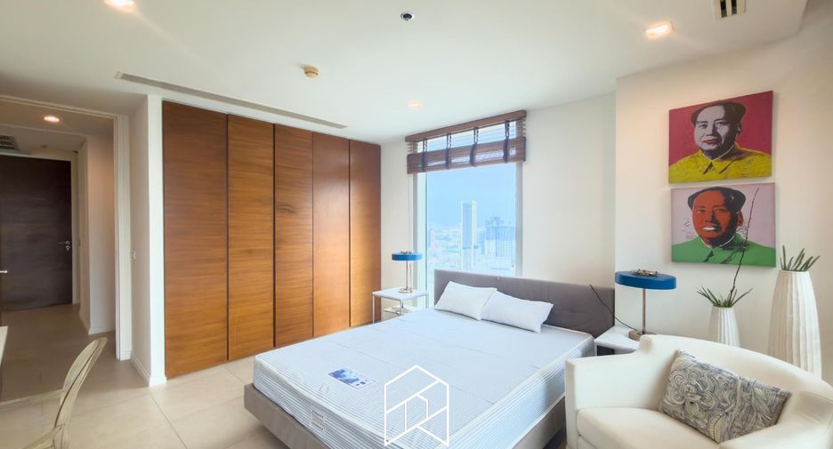 For sale 2 ベッドルーム condo in Sathon, Bangkok