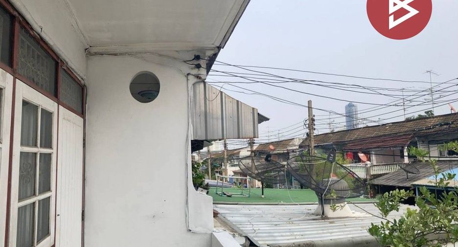 For sale 3 bedrooms townhouse in Bang Sue, Bangkok
