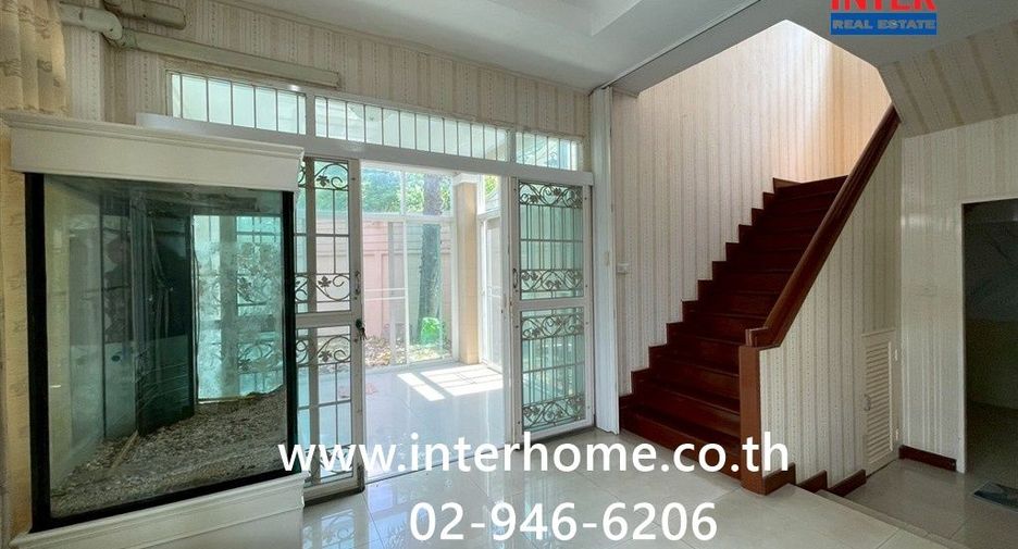 Casa en venta de 5 habitaciones en Min Buri, Bangkok