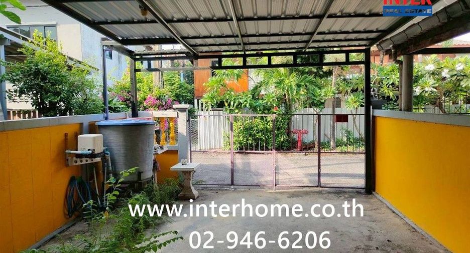 For sale 2 bedrooms townhouse in Bueng Kum, Bangkok