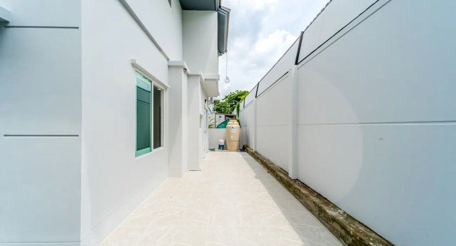 Haus zum Kauf mit 3 Zimmer in Bang Sao Thong, Samut Prakan