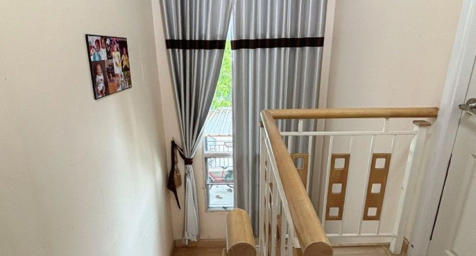For sale 3 bedrooms house in Bang Phli, Samut Prakan