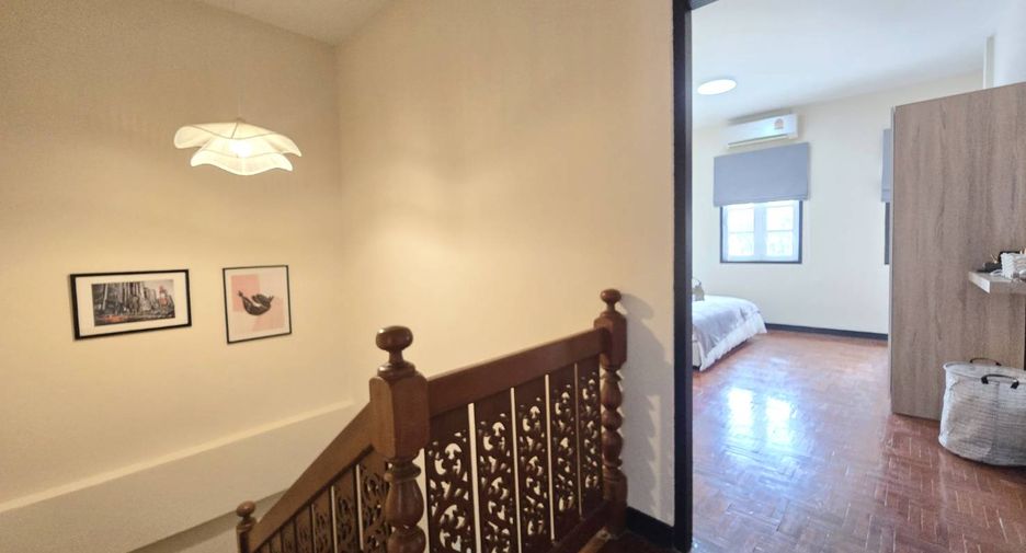 For sale 2 bedrooms townhouse in Mueang Chiang Mai, Chiang Mai
