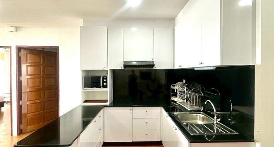For rent 2 bedrooms condo in Si Racha, Chonburi