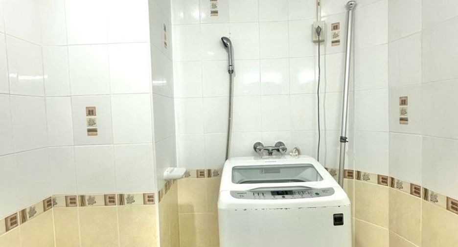 For rent 2 bedrooms condo in Si Racha, Chonburi