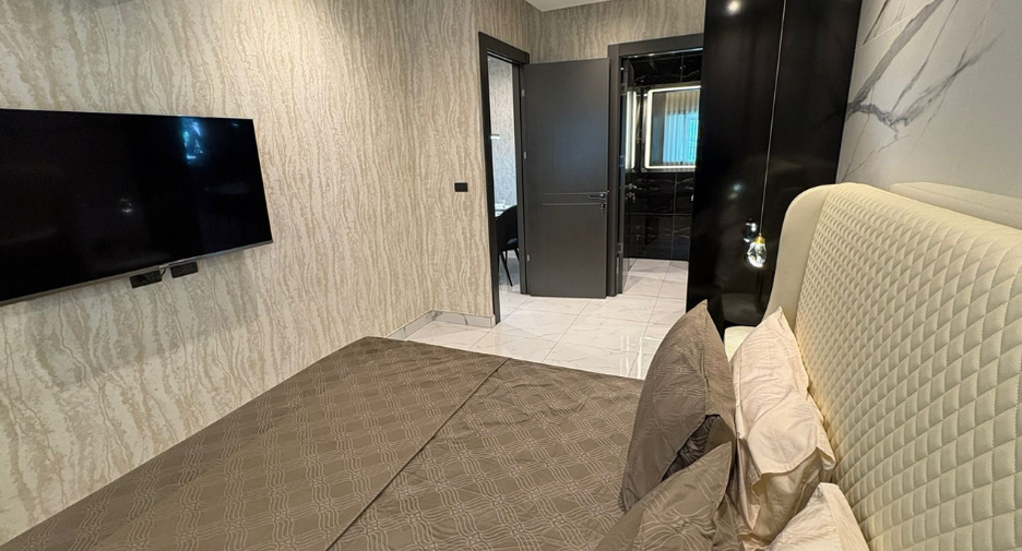 For sale 2 bedrooms condo in South Pattaya, Pattaya