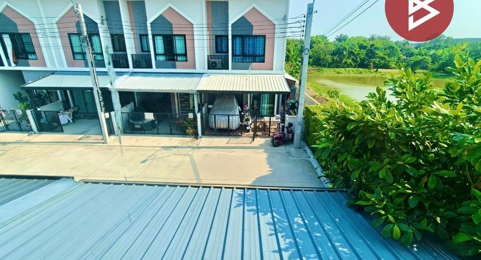 Reihenhaus zum Kauf mit 2 Zimmer in Lat Krabang, Bangkok