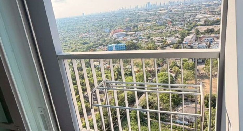 À vendre 1 chambre condo à Mueang Samut Prakan, Samut Prakan