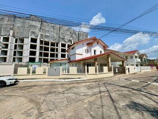 For rent 4 bedrooms house in Bang Lamung, Chonburi