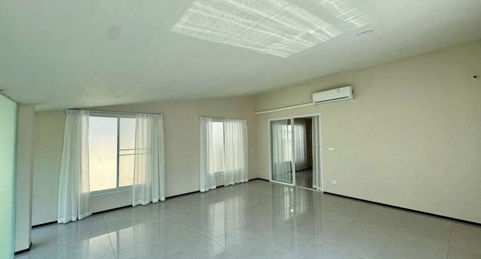 Haus zur Miete mit 4 Zimmer in Jomtien, Pattaya