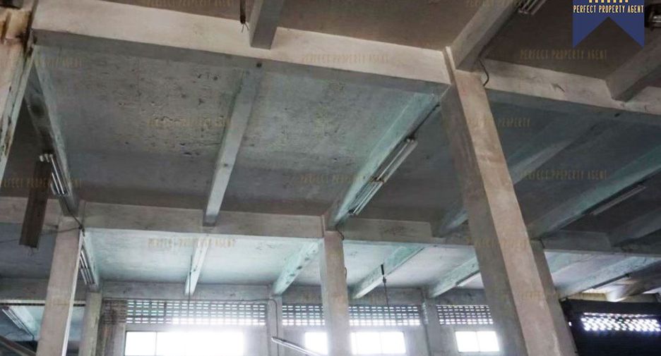 For sale warehouse in Mueang Samut Prakan, Samut Prakan