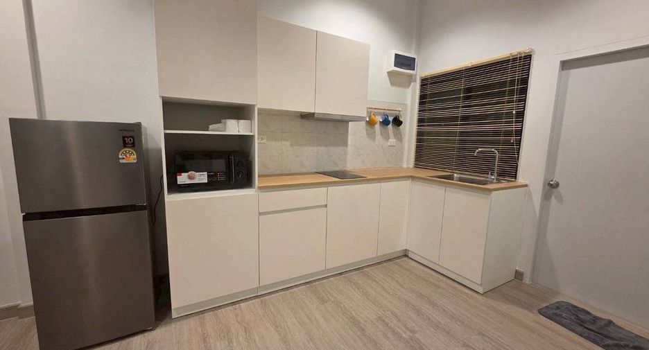 For rent 2 bedrooms house in East Pattaya, Pattaya