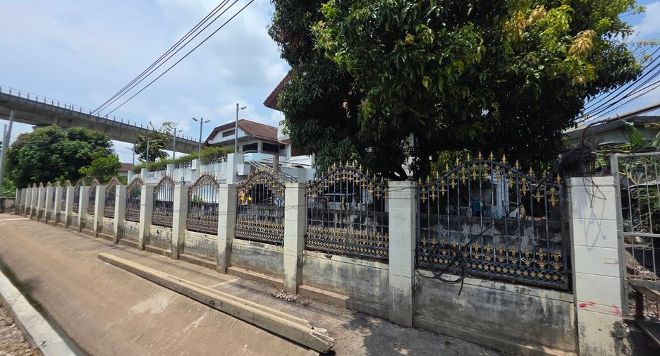 For sale land in Bang Phlat, Bangkok