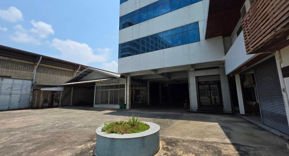 For sale land in Bang Phlat, Bangkok