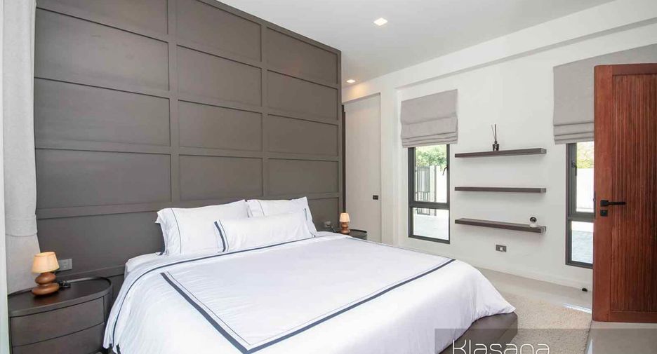 For sale 3 bedrooms villa in Mueang Krabi, Krabi