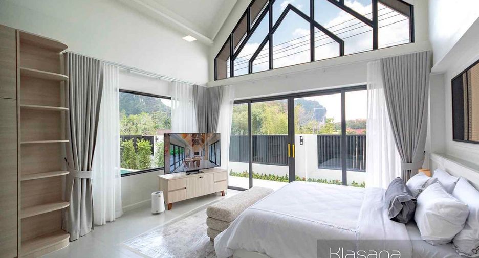 For sale 3 bedrooms villa in Mueang Krabi, Krabi