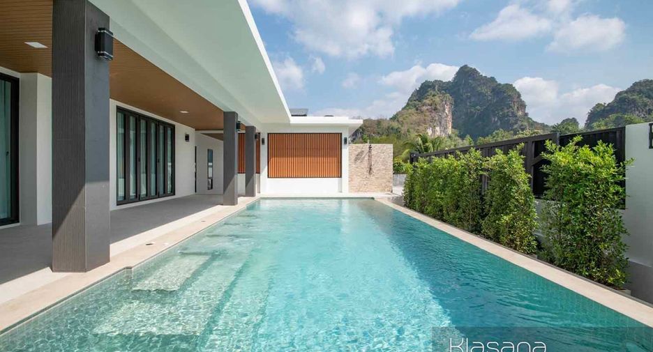 For sale 3 bedrooms villa in Mueang Krabi, Krabi
