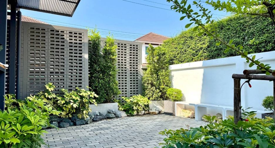 For sale 3 bedrooms house in Doi Saket, Chiang Mai