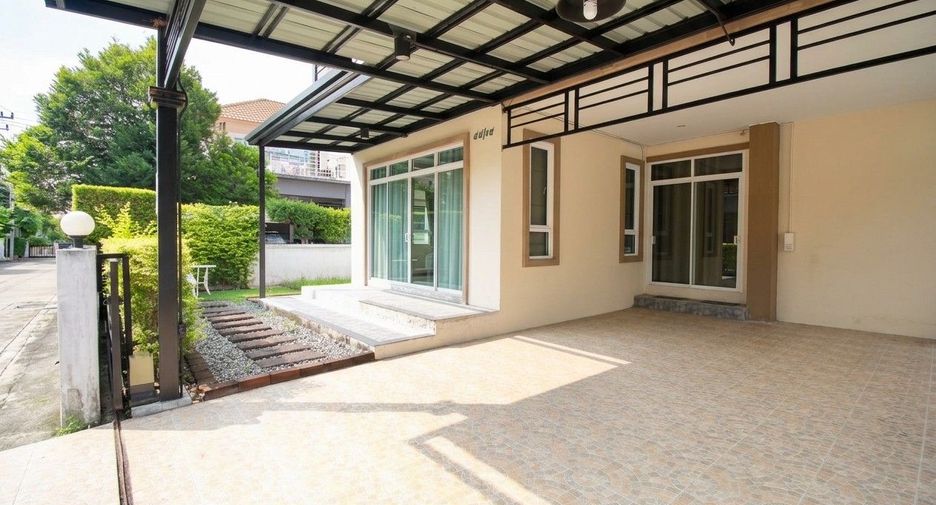 For sale 3 ベッドルーム house in Mueang Rayong, Rayong
