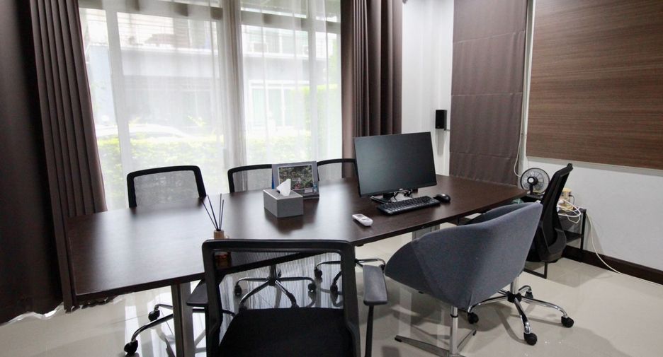 For sale 3 ベッドルーム house in Mueang Rayong, Rayong