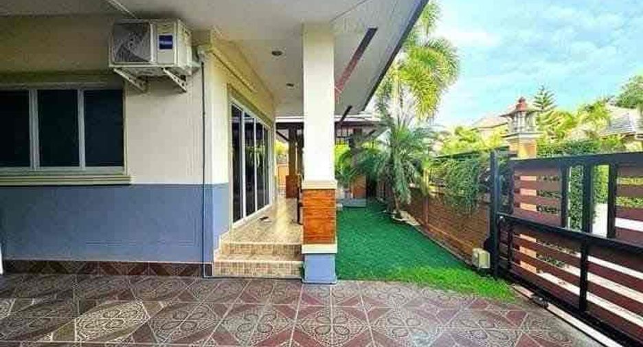For sale and for rent 3 bedrooms house in Huay Yai, Pattaya