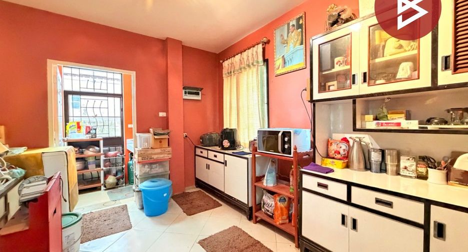 For sale 3 bedrooms house in Thanyaburi, Pathum Thani