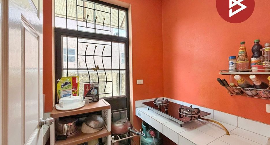 For sale 3 bedrooms house in Thanyaburi, Pathum Thani
