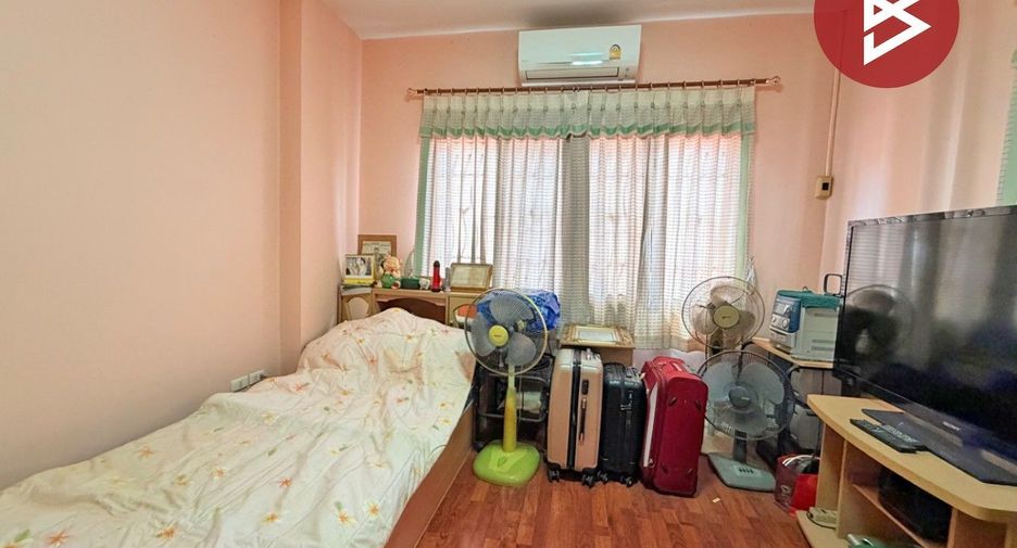 For sale 3 bedrooms house in Thanyaburi, Pathum Thani