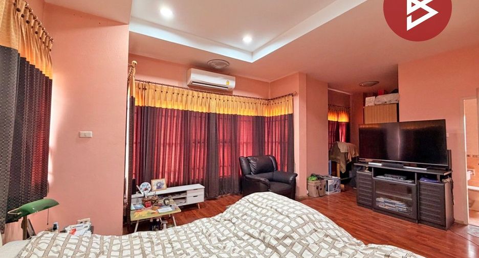 For sale 3 bedrooms house in Thanyaburi, Pathum Thani