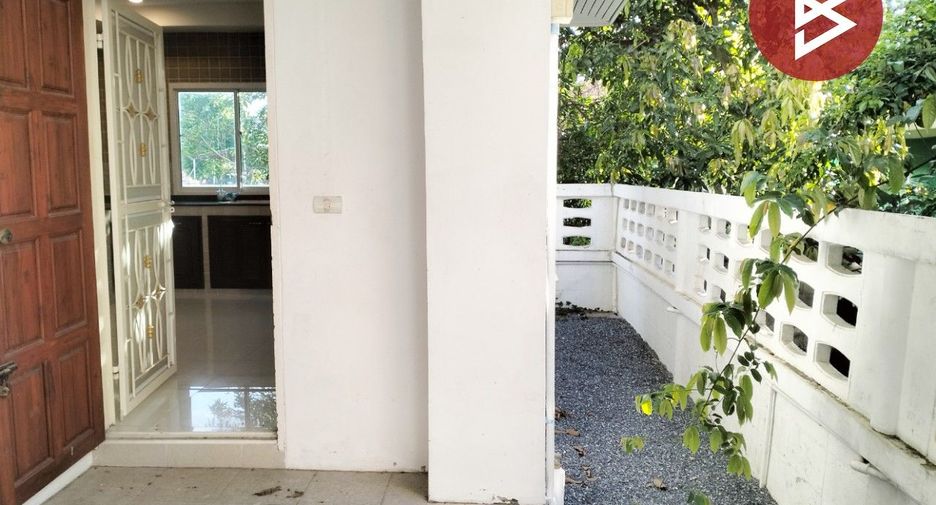 Haus zum Kauf mit 5 Zimmer in Phra Samut Chedi, Samut Prakan