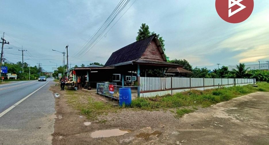 For sale land in Bang Khonthi, Samut Songkhram