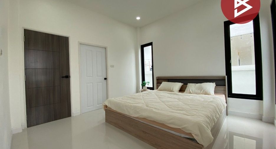 For sale 3 bedrooms house in Bang Len, Nakhon Pathom