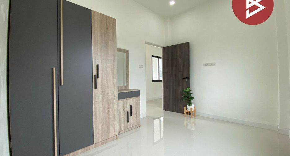 For sale 3 bedrooms house in Bang Len, Nakhon Pathom