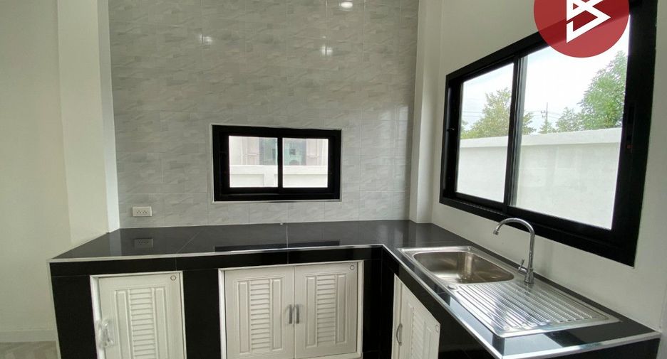 For sale 3 bedrooms house in Bang Len, Nakhon Pathom
