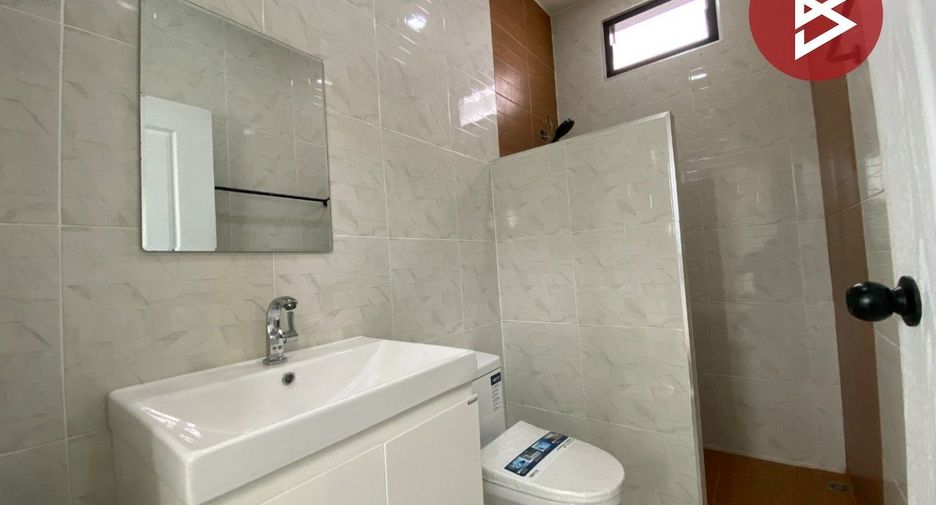 For sale 3 bedrooms house in Bang Len, Nakhon Pathom