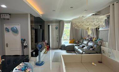Casa en venta de 3 habitaciones en Prawet, Bangkok