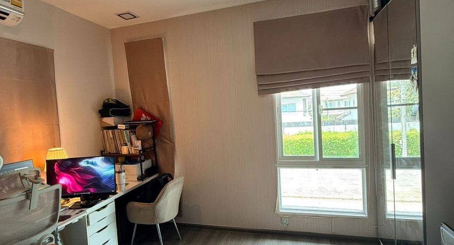 For sale 3 bedrooms house in Prawet, Bangkok