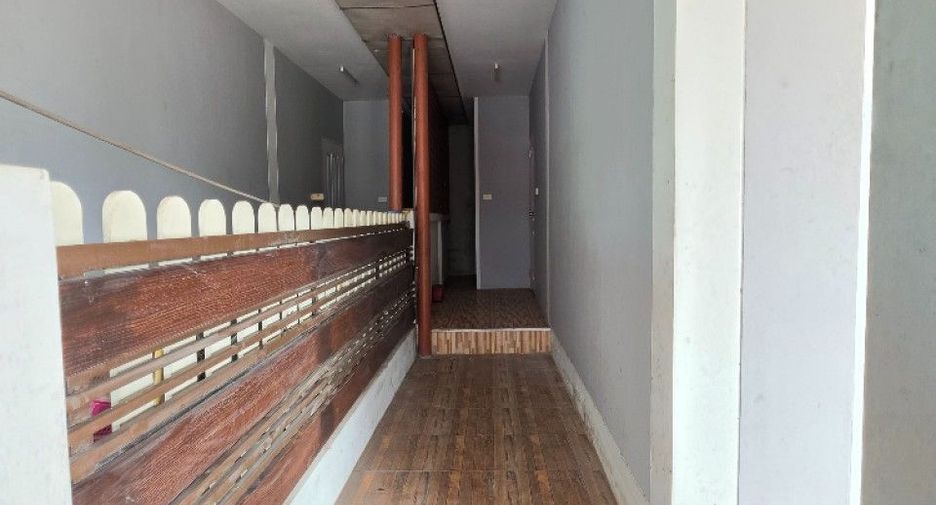 Casa en venta de 2 habitaciones en Ban Khai, Rayong