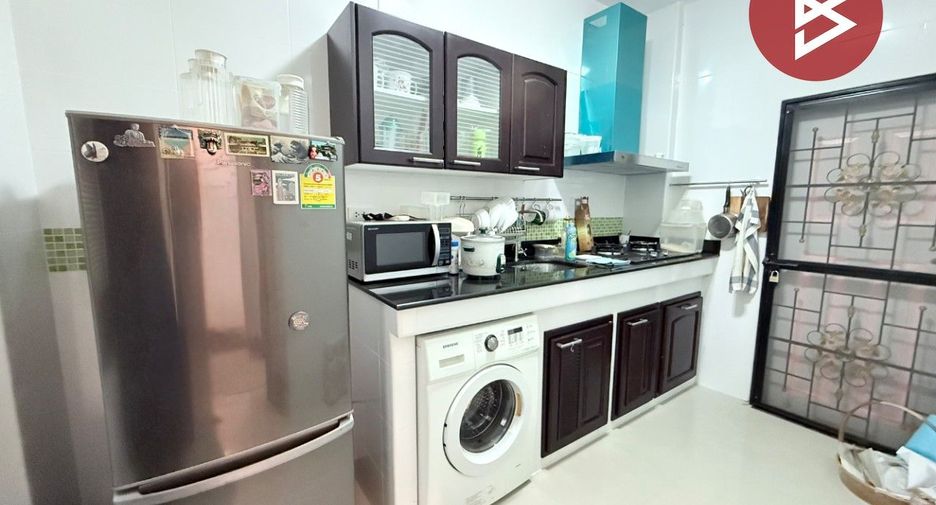 Casa en venta de 2 habitaciones en Phan Thong, Chonburi