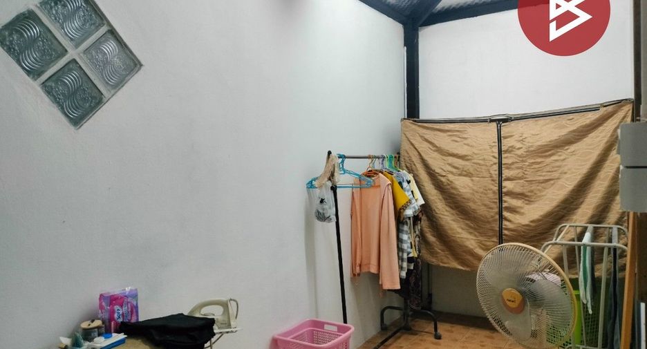 For sale 3 ベッドルーム townhouse in Khlong Luang, Pathum Thani