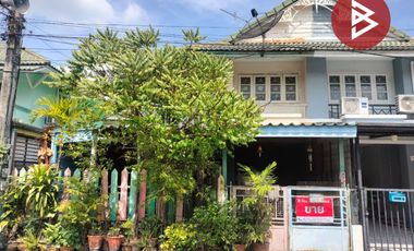 À vendre 3 chambres maison de ville à Khlong Luang, Pathum Thani