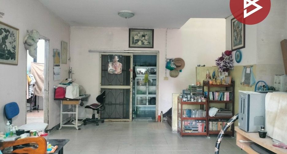 For sale 3 ベッドルーム townhouse in Khlong Luang, Pathum Thani
