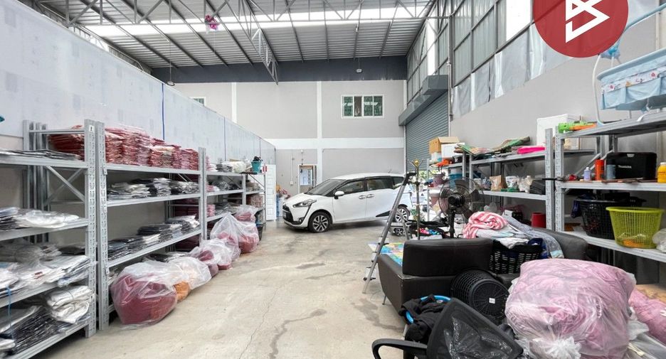 For sale warehouse in Bang Bua Thong, Nonthaburi